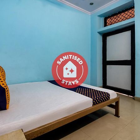 Spot On 40972 Hotel Gurubaksh Rāmpur Extérieur photo