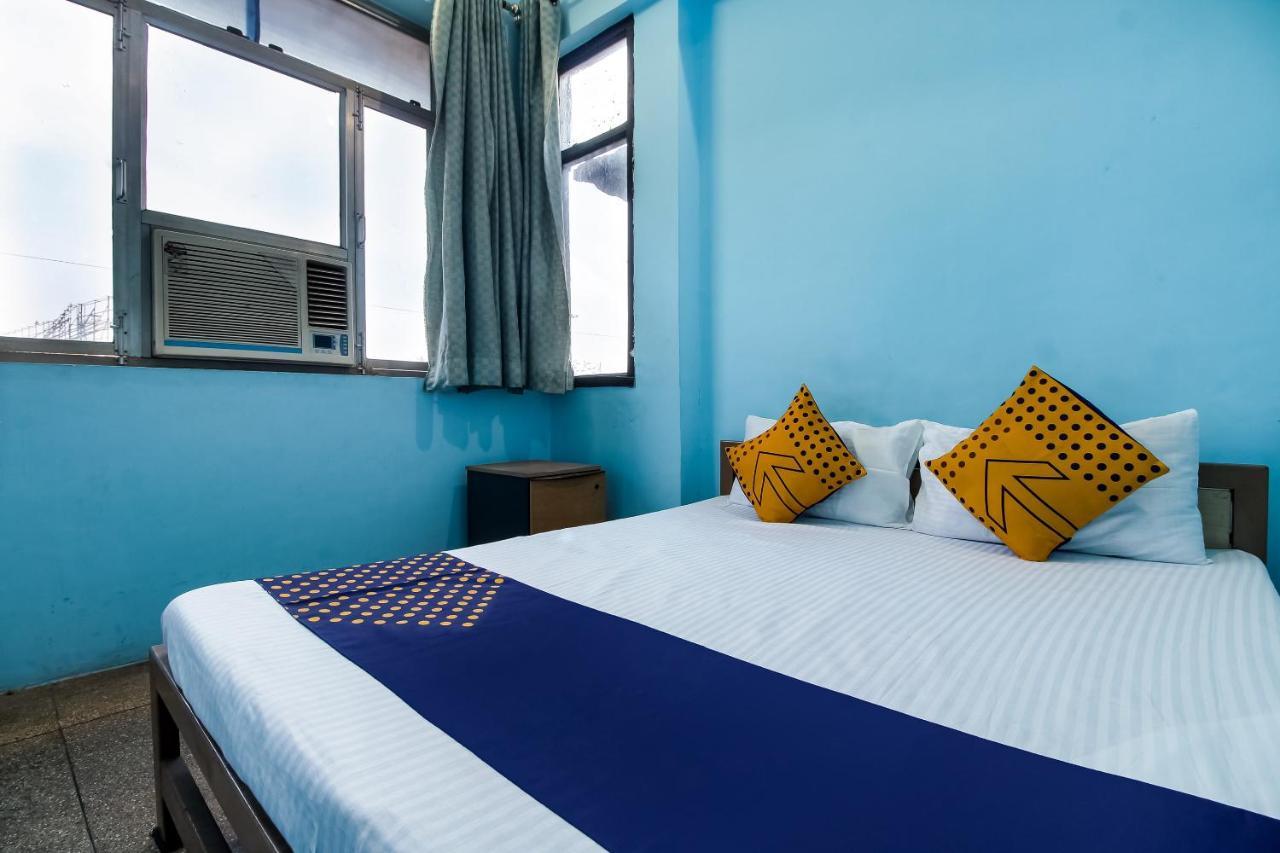 Spot On 40972 Hotel Gurubaksh Rāmpur Extérieur photo