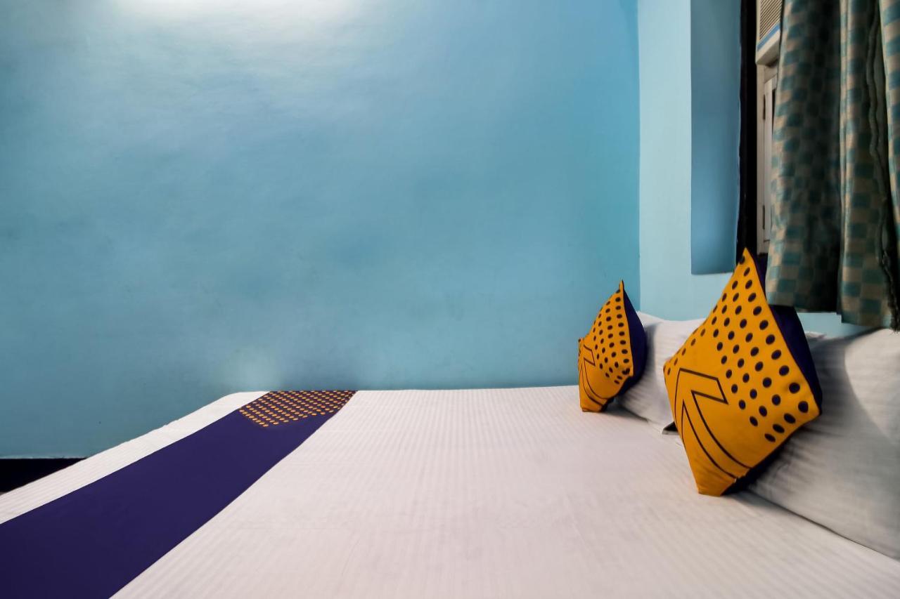 Spot On 40972 Hotel Gurubaksh Rāmpur Extérieur photo