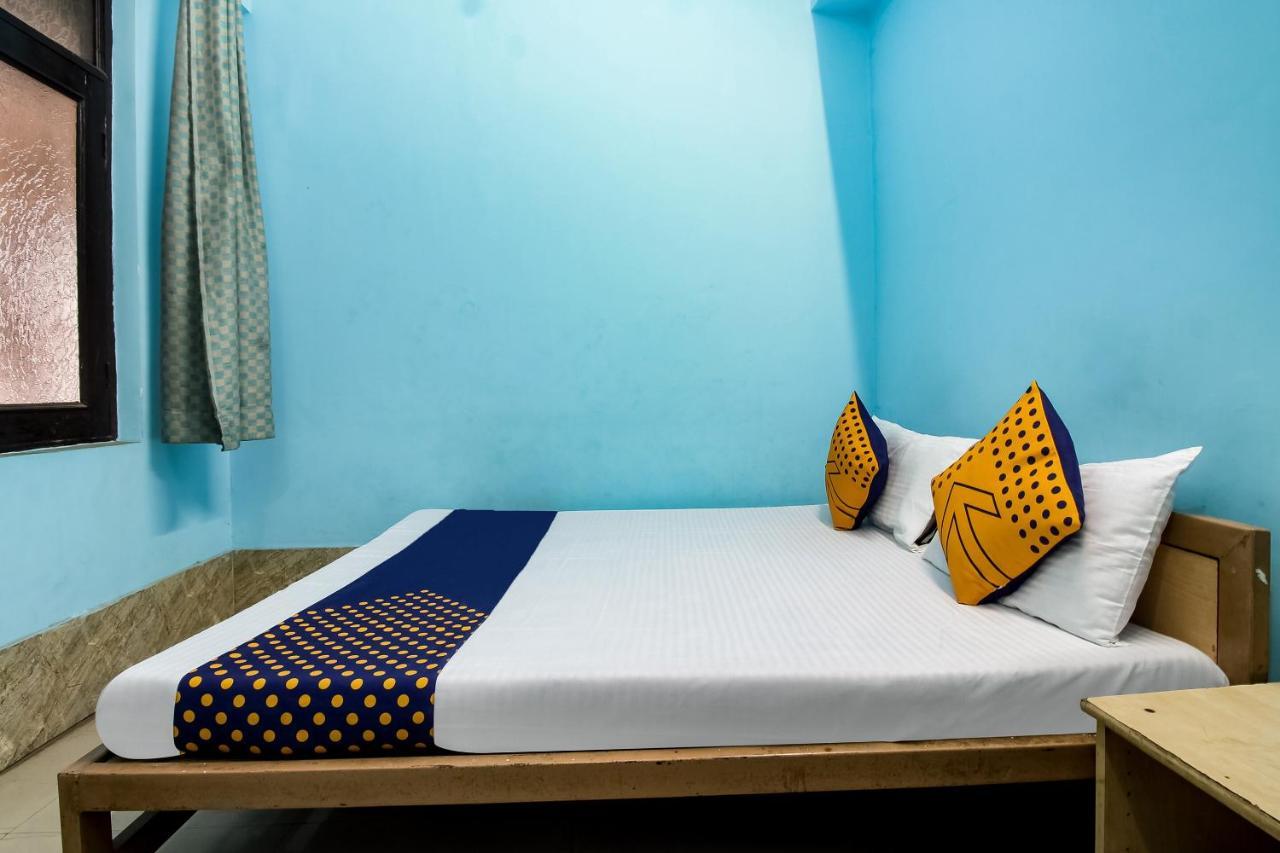 Spot On 40972 Hotel Gurubaksh Rāmpur Extérieur photo