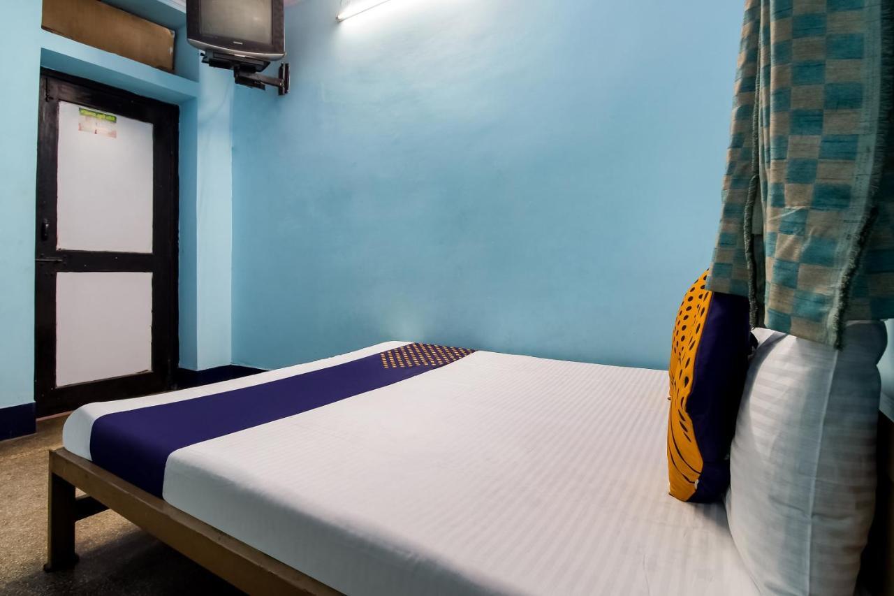 Spot On 40972 Hotel Gurubaksh Rāmpur Extérieur photo